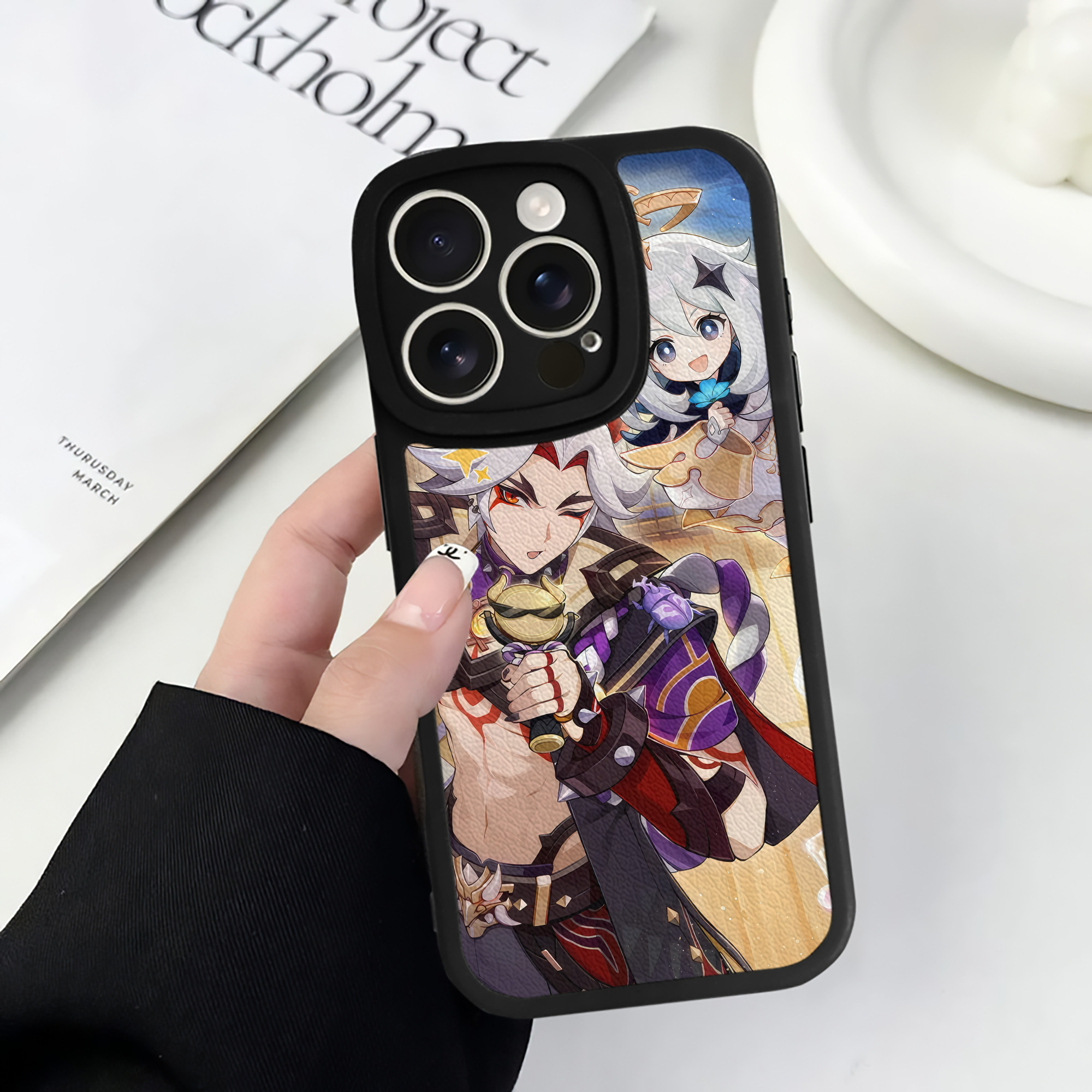 げんし神 genshin 【iPhone 16シリーズ対応】シリコンスマホケース（レザー調） 材質：シリコン
